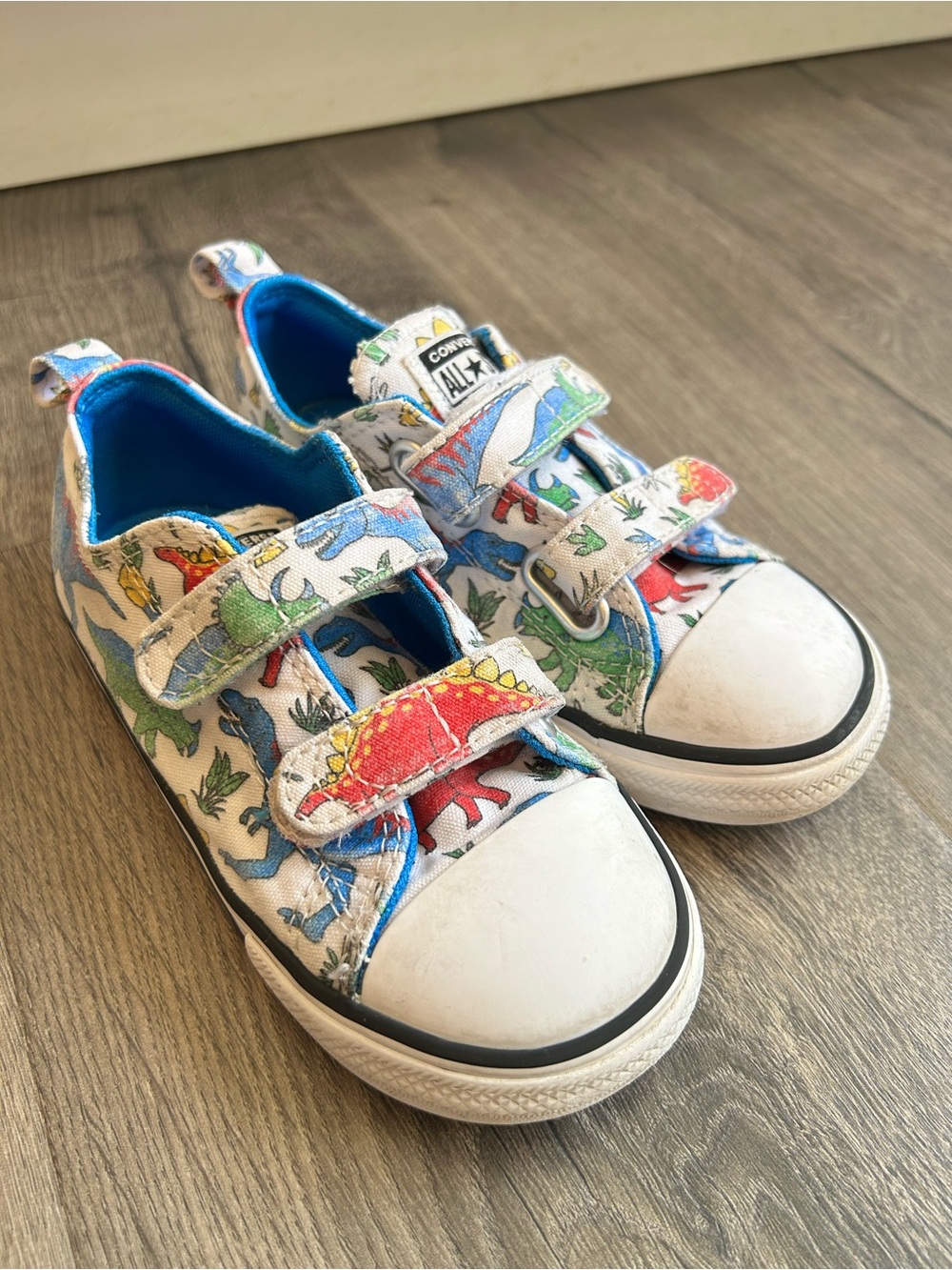 Converse Kids' Velcro Dinosaur Sneakers - White with Multicolor Dino Print
